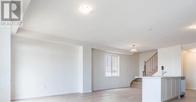 13 Central Market Drive, Cayuga, ON, N3W 0J3 - 9