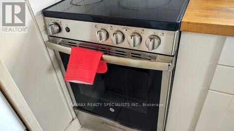 2-1064 Barton Street, Hamilton, ON, L8L 3E5 - 2