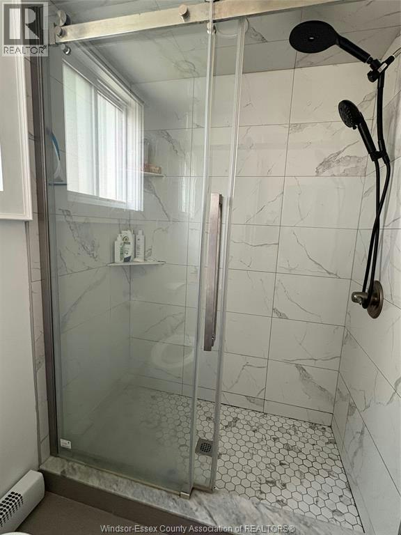 1-1092 Gladstone Avenue, Windsor, ON, N9A 2R8 - 15