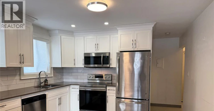 1-1092 Gladstone Avenue, Windsor, ON, N9A 2R8 - 8