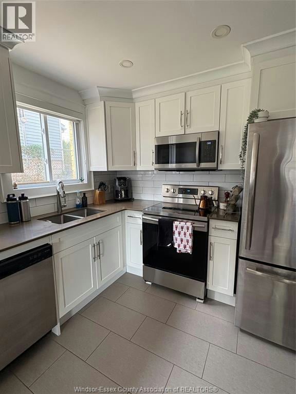 1-1092 Gladstone Avenue, Windsor, ON, N9A 2R8 - 9