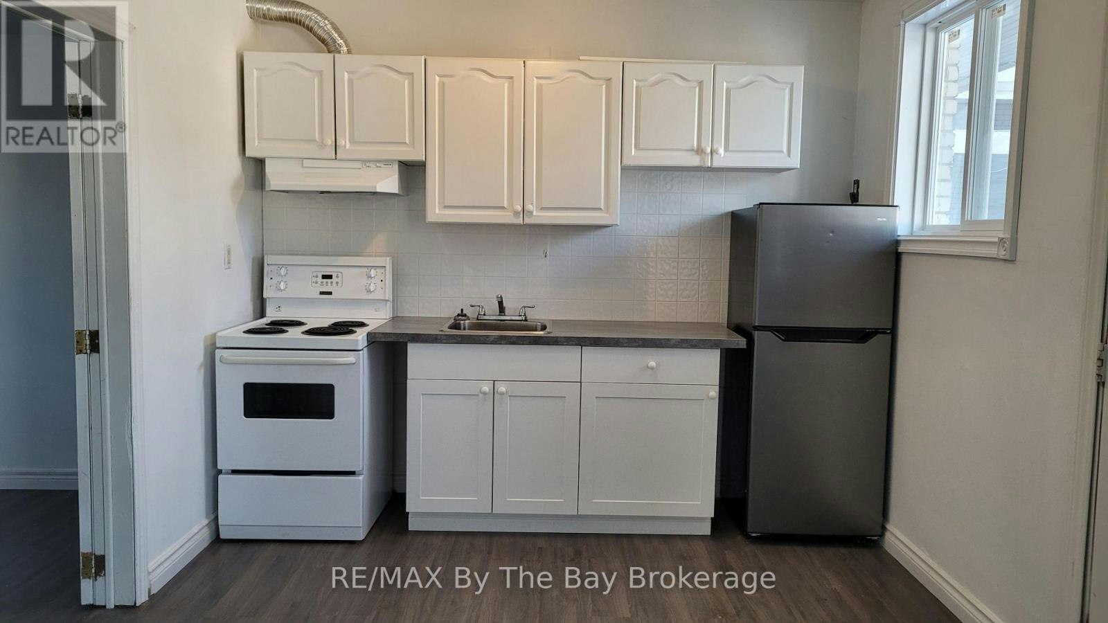 B12-280 River Road E, Wasaga Beach, ON, L9Z 2L7 - 3