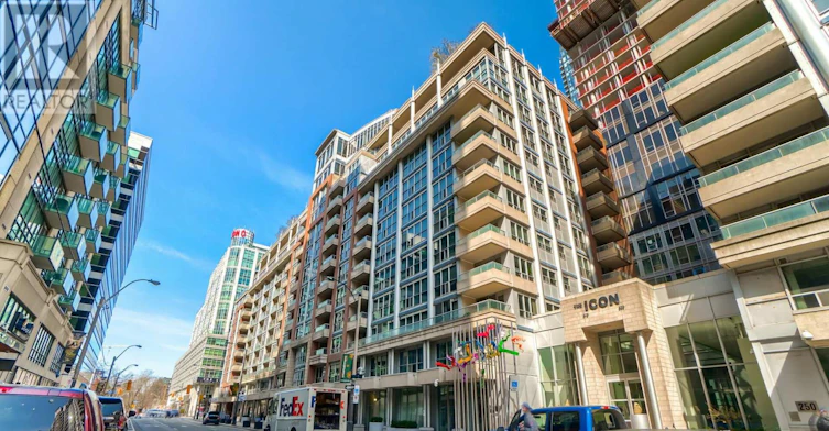 213-270 Wellington Street W, Toronto, ON, M5V 3P5 - 2