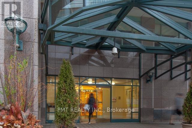 901-889 Bay Street, Toronto, ON, M5S 3K5 - 2