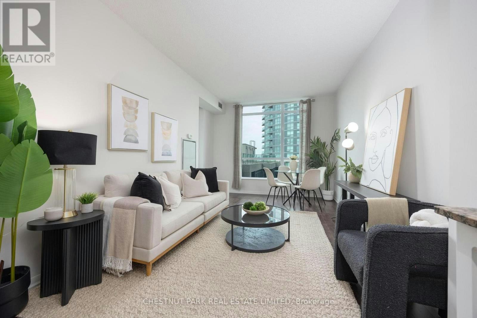 808-215 Fort York Boulevard, Toronto, ON, M5V 4A2 - 4