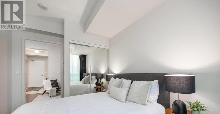 808-215 Fort York Boulevard, Toronto, ON, M5V 4A2 - 17