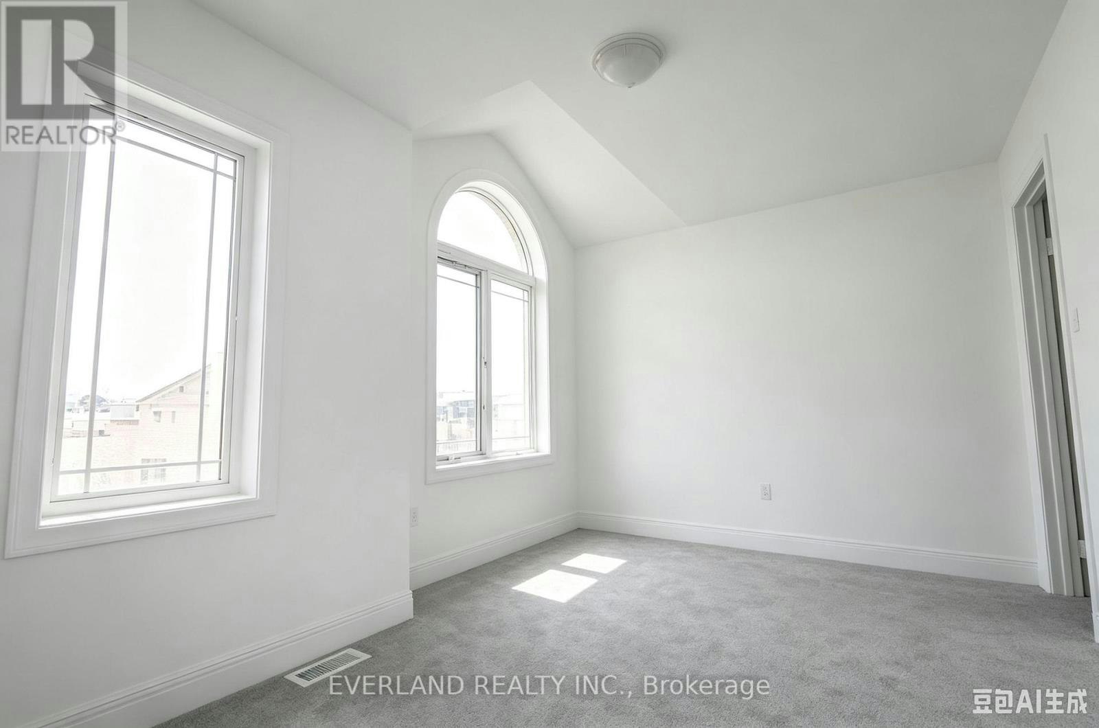 27 Prosperity Way, East Gwillimbury, ON, L9N 0V1 - 7