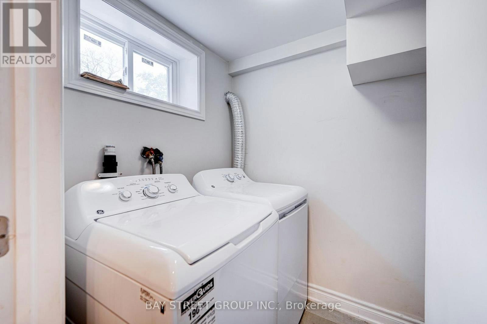 161 Church Street S, Richmond Hill, ON, L4C 1W5 - 34