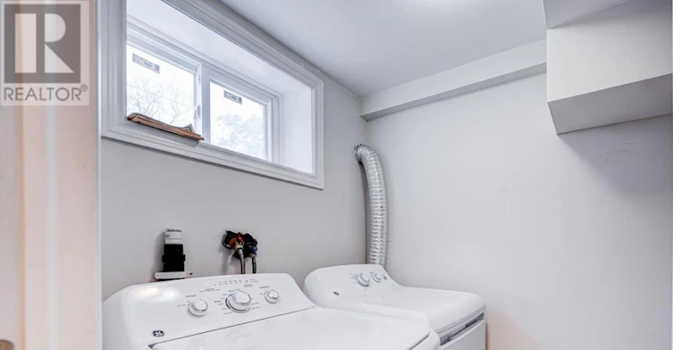 161 Church Street S, Richmond Hill, ON, L4C 1W5 - 34