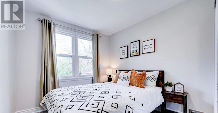 161 Church Street S, Richmond Hill, ON, L4C 1W5 - 23