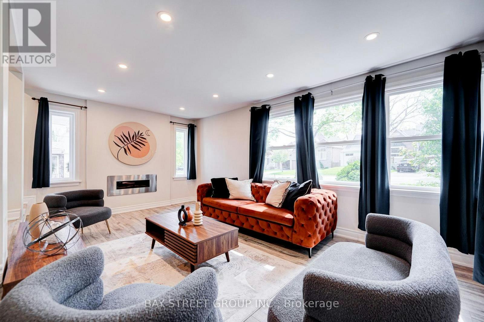 161 Church Street S, Richmond Hill, ON, L4C 1W5 - 21
