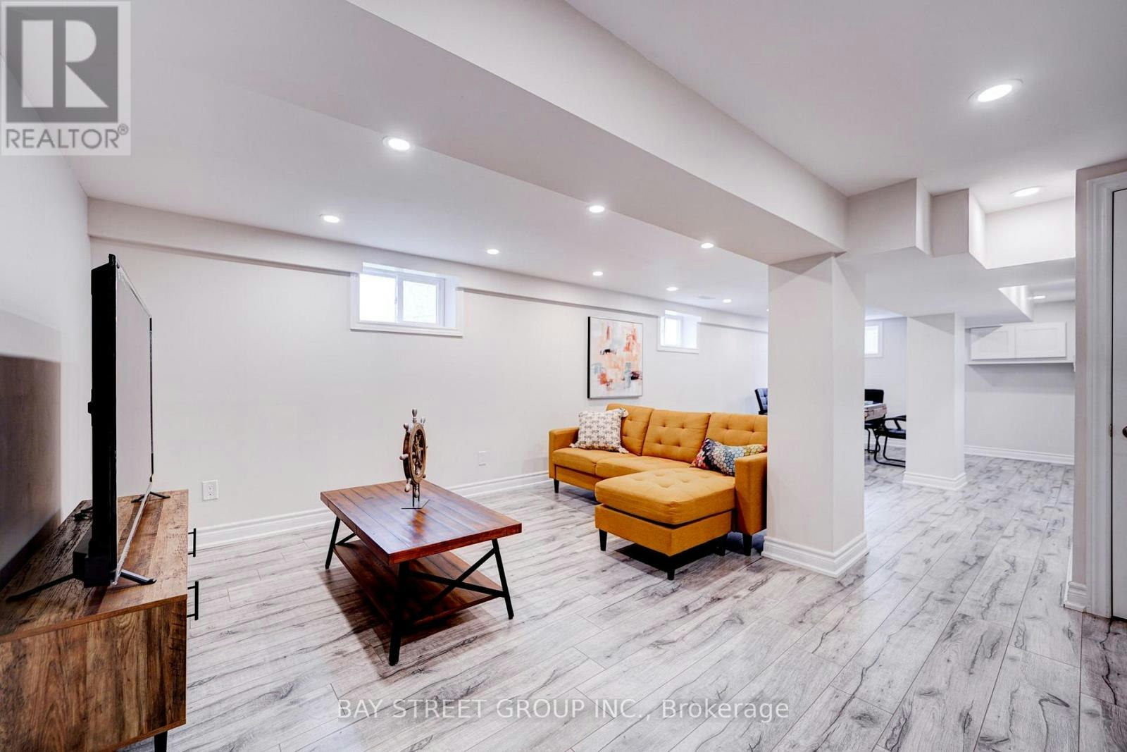 161 Church Street S, Richmond Hill, ON, L4C 1W5 - 31