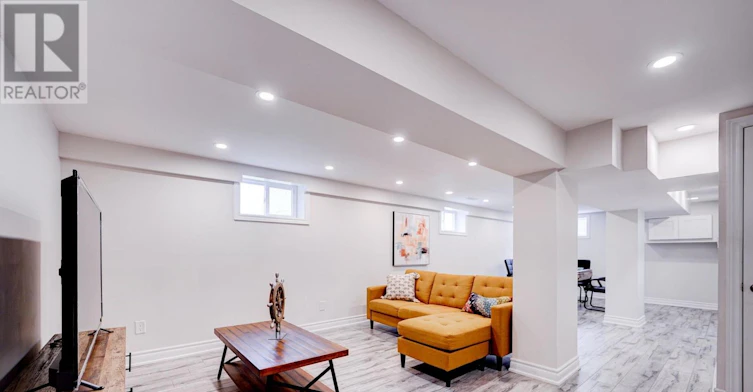 161 Church Street S, Richmond Hill, ON, L4C 1W5 - 31