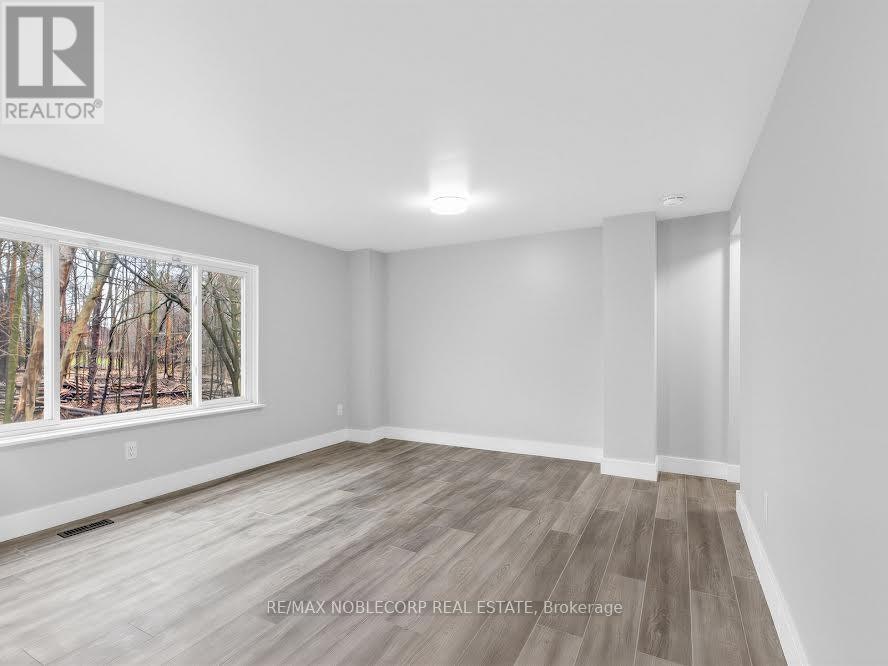 LOWER-59 Scott Crescent, Barrie, ON, L4N 4W2 - 14