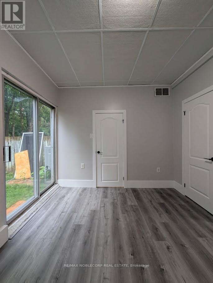 LOWER-59 Scott Crescent, Barrie, ON, L4N 4W2 - 3