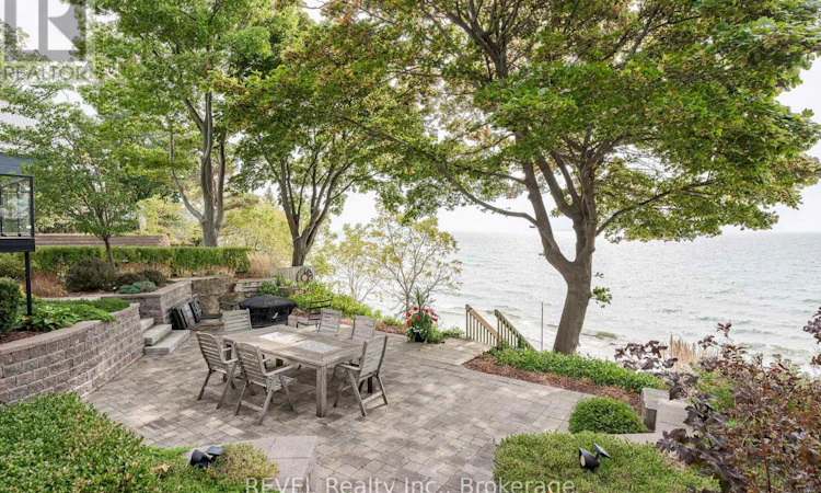 10417 Lakeshore Road