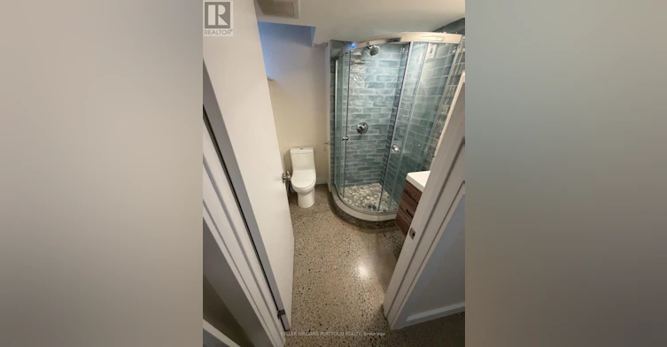 BSMT-172 High Park Avenue, Toronto, ON, M6P 2S4 - 21