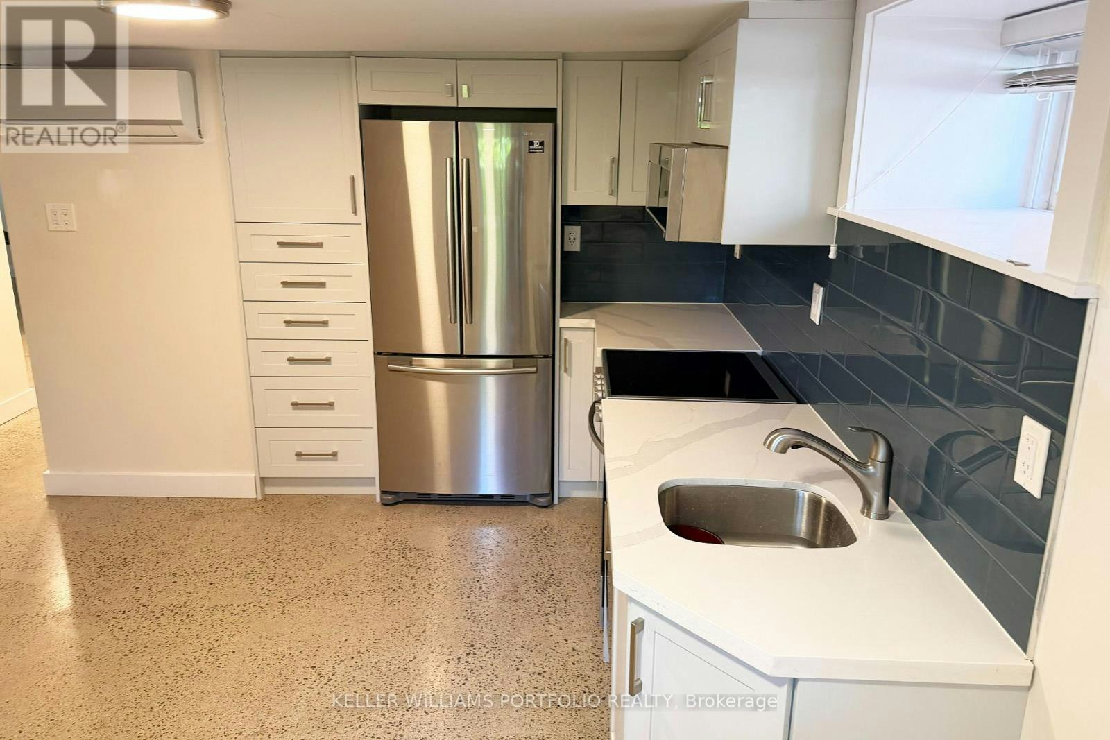 BSMT-172 High Park Avenue, Toronto, ON, M6P 2S4 - 3