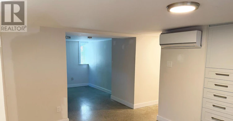 BSMT-172 High Park Avenue, Toronto, ON, M6P 2S4 - 5