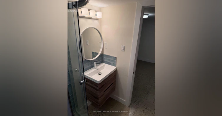 BSMT-172 High Park Avenue, Toronto, ON, M6P 2S4 - 22
