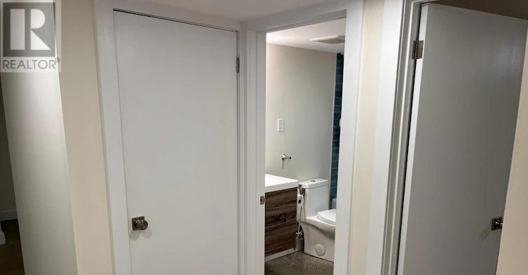 BSMT-172 High Park Avenue, Toronto, ON, M6P 2S4 - 12