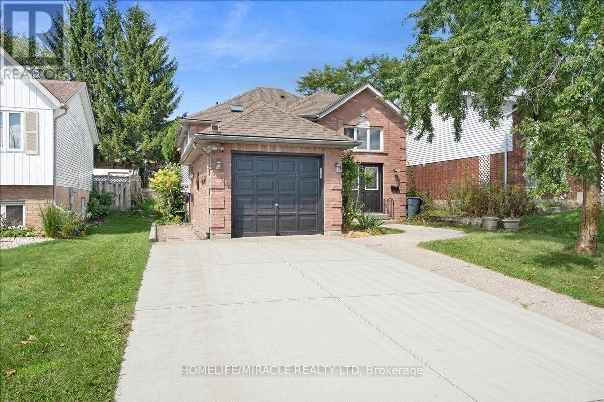 150 Bankside Drive, Kitchener, ON, N2N 3E4