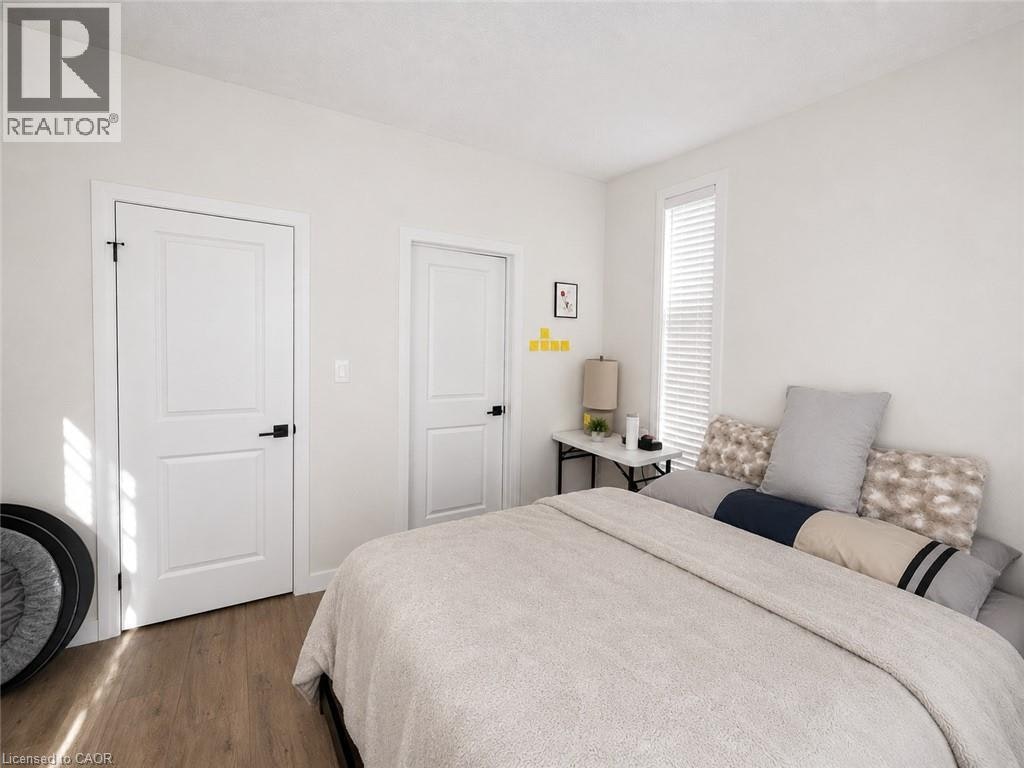 30-142 Foamflower Place, Waterloo, ON, N2V 0J1 - 12