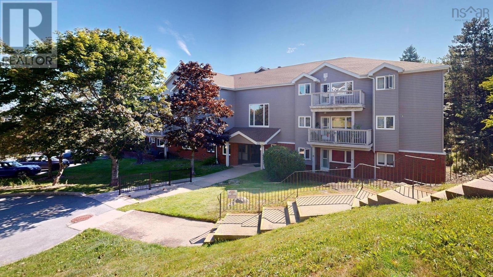 204-118 Farnham Gate Road, Halifax, NS, B3M 4A1