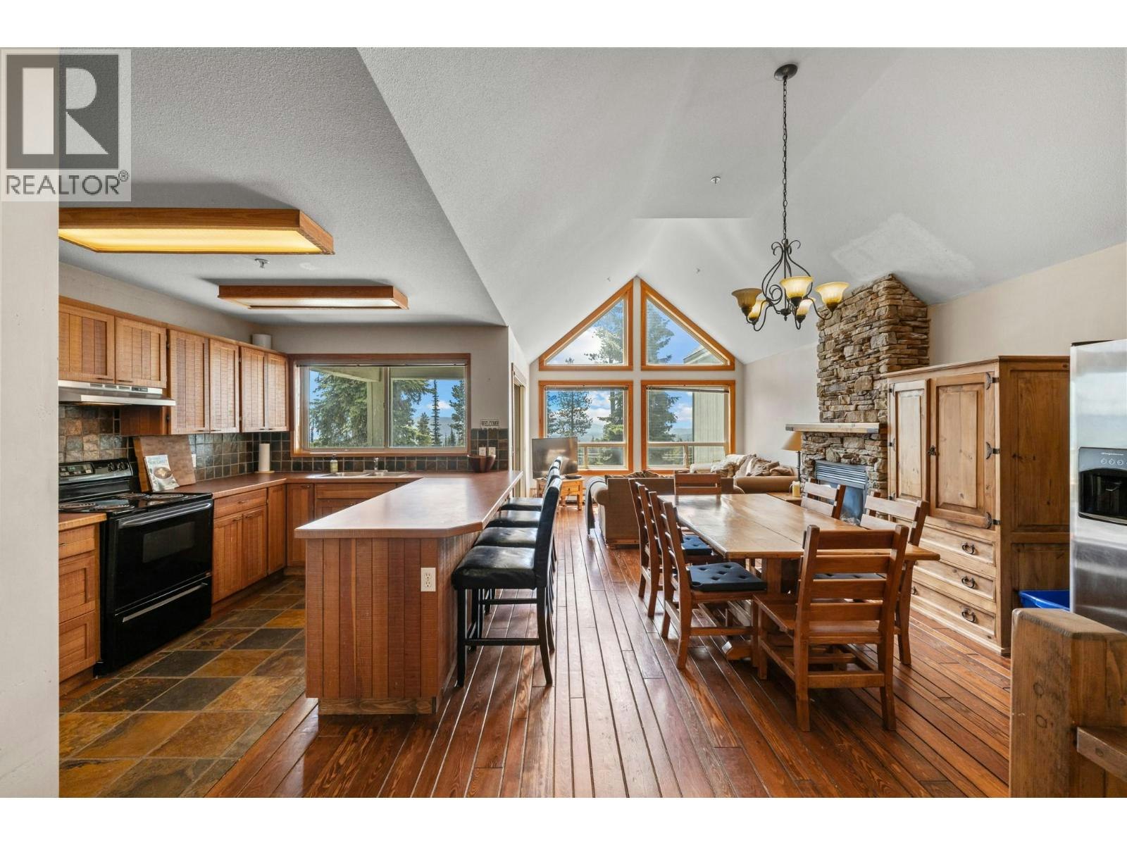 4879A Snowpines Road, Big White, BC, V1P 1P3