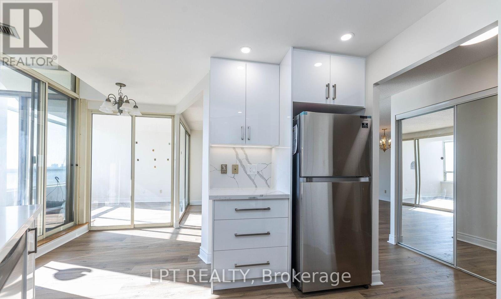 PH7-175 Bamburgh Circle, Toronto, ON, M1W 3X8 - 14