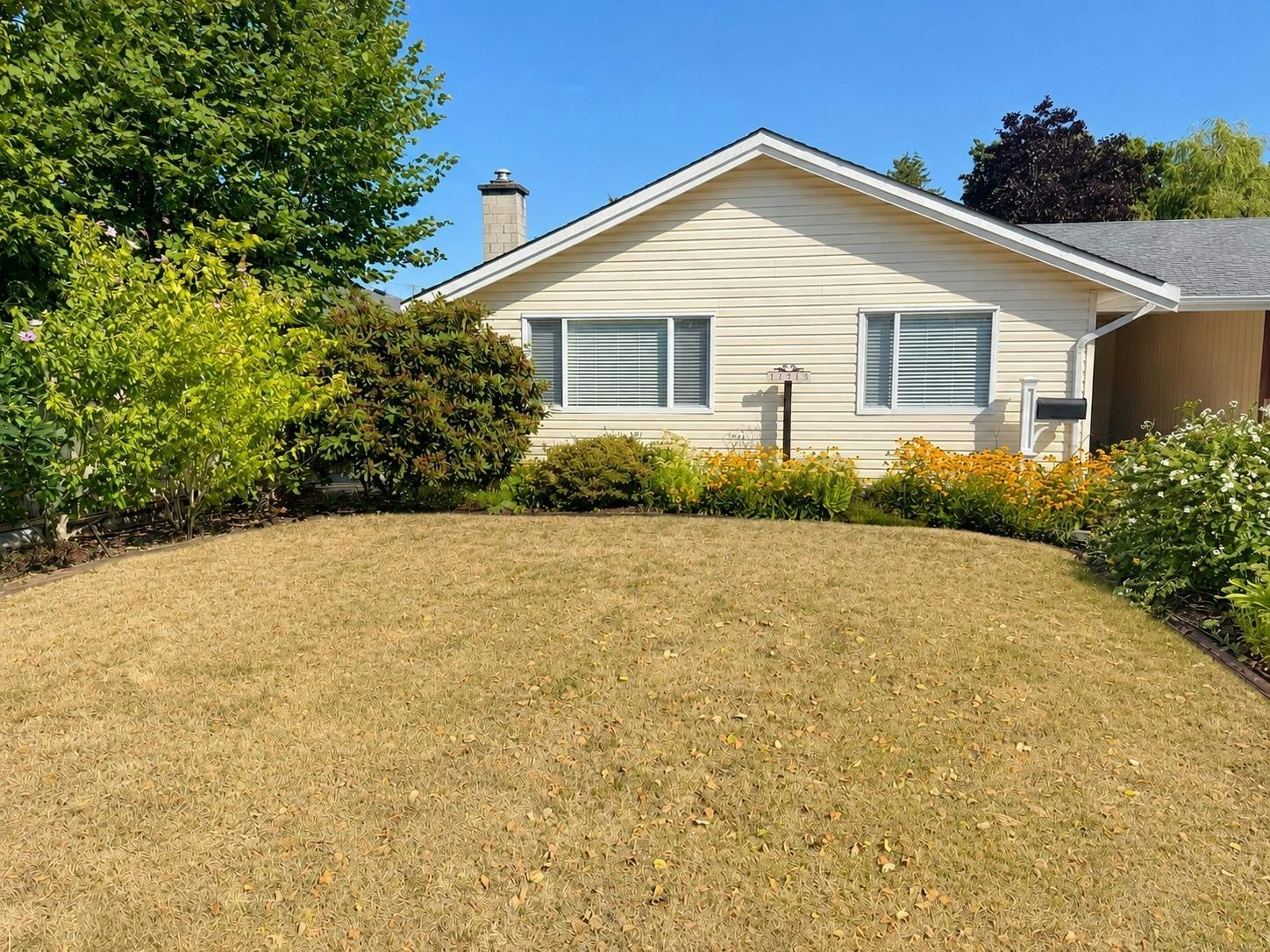 17213 59a Avenue, Surrey, BC, V3S 5S4