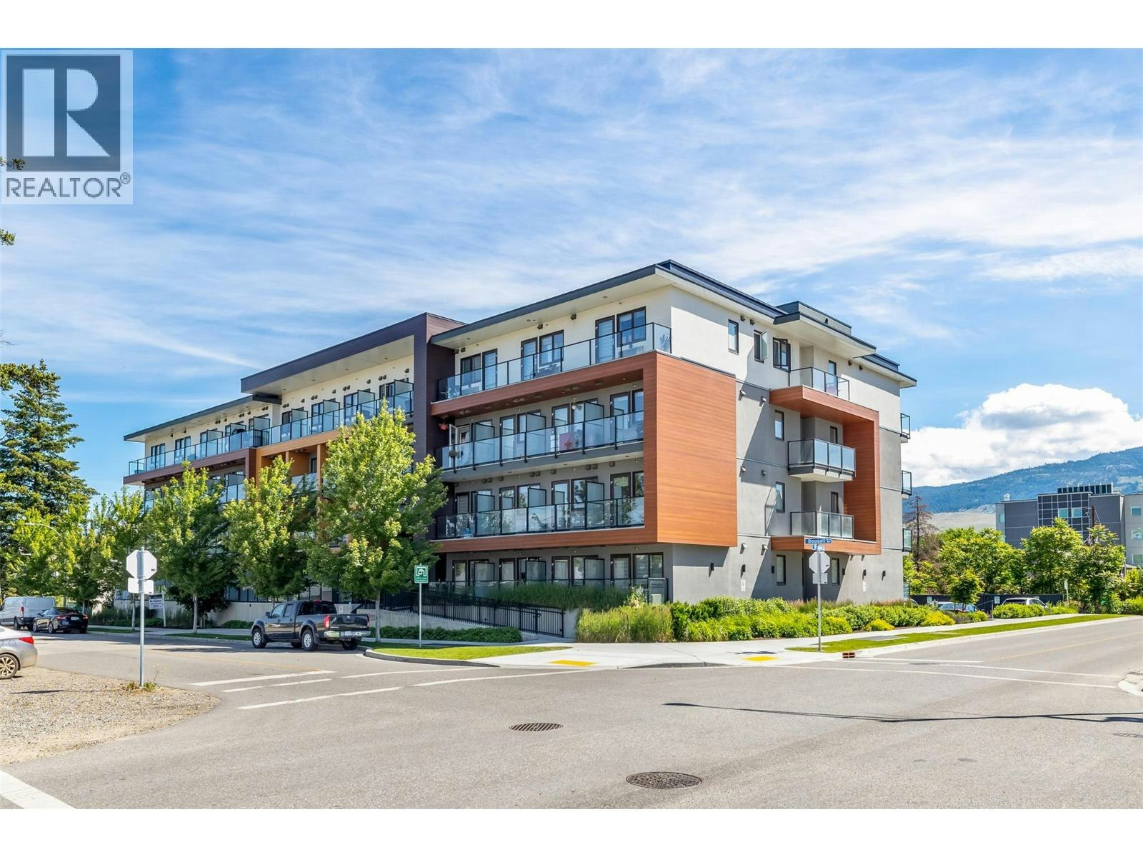 PH6-345 N Dougall Road, Kelowna, BC, V1X 0A8