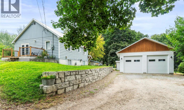 410 SW Foothill Road