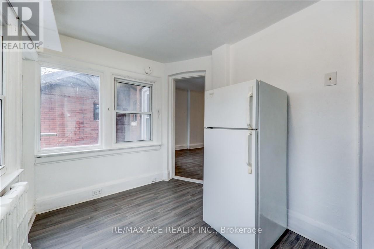 1 - FLR2-173 Spadina Road, Toronto, ON, M5R 2T9 - 14