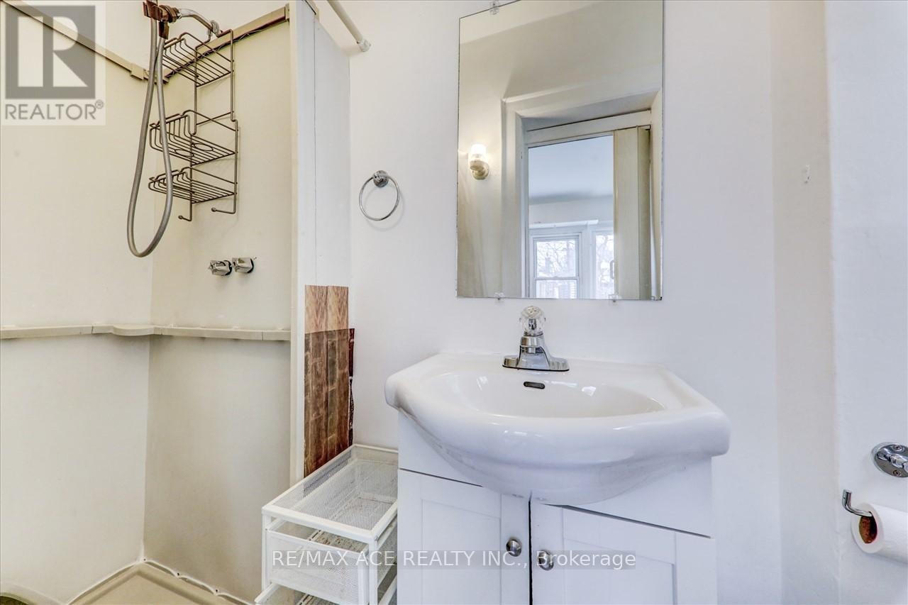 1 - FLR2-173 Spadina Road, Toronto, ON, M5R 2T9 - 16