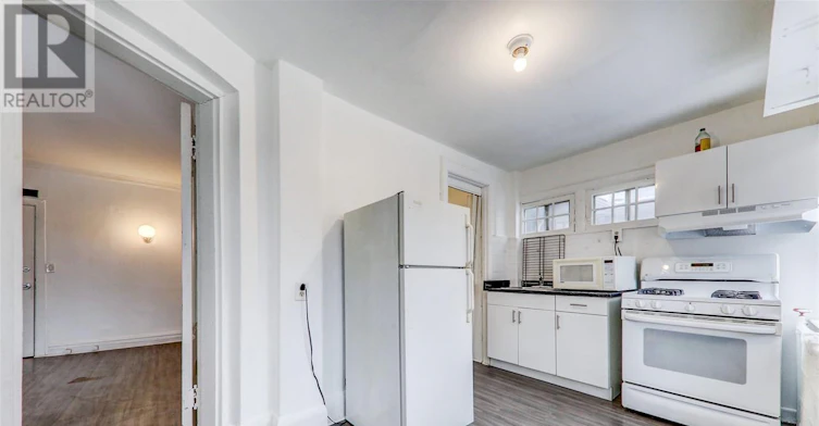 1 - FLR2-173 Spadina Road, Toronto, ON, M5R 2T9 - 11
