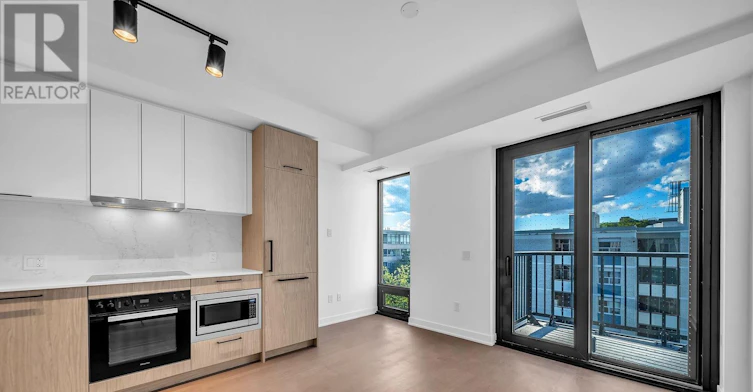 711-91 Montclair Avenue, Toronto, ON, M5P 0B1 - 4