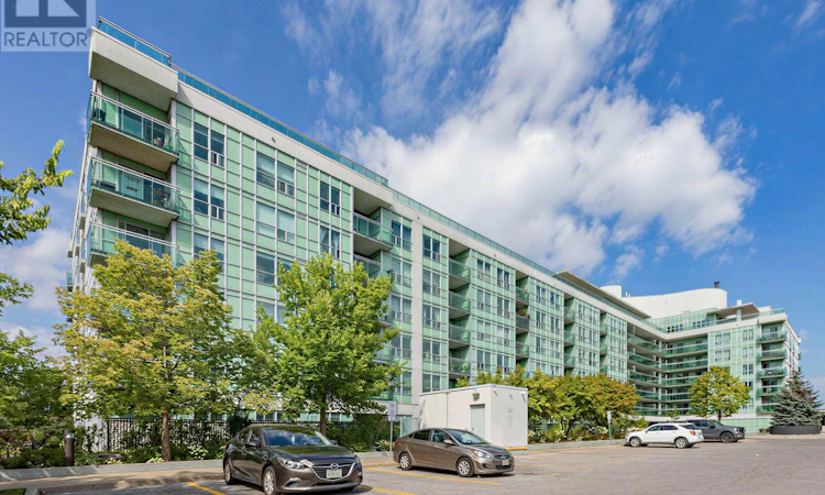 507-60 Fairfax Crescent