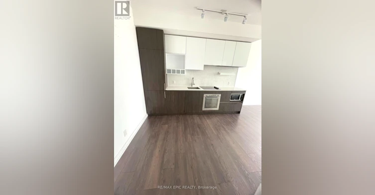 3311-898 Portgage Parkway, Vaughan, ON, L4K 0J6 - 7