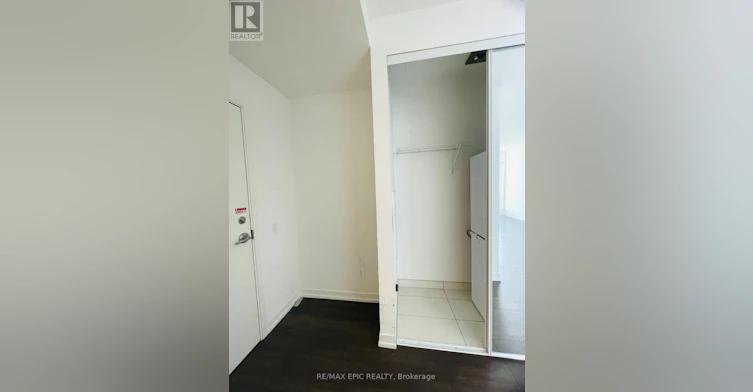 3311-898 Portgage Parkway, Vaughan, ON, L4K 0J6 - 10