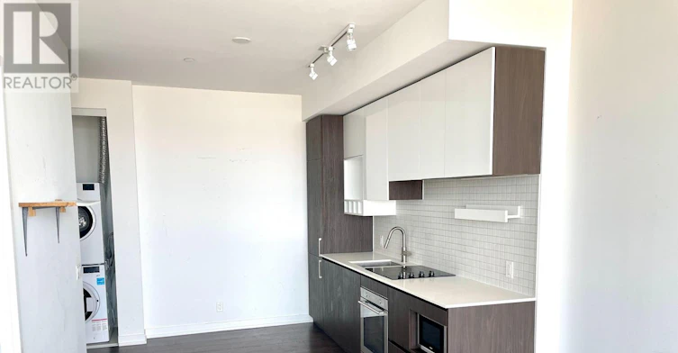 3311-898 Portgage Parkway, Vaughan, ON, L4K 0J6 - 14