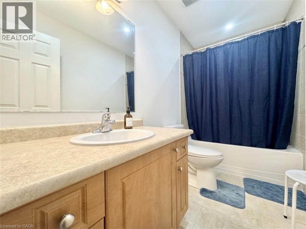 1335 Countrystone Drive, Kitchener, ON, N2N 3R9 - 7