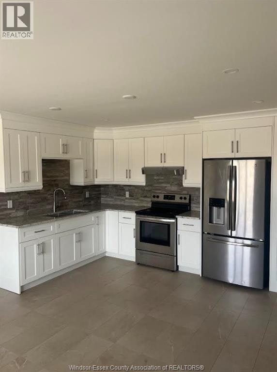 RIGHT-3002 Church, Windsor, ON, N9E 1T8 - 2