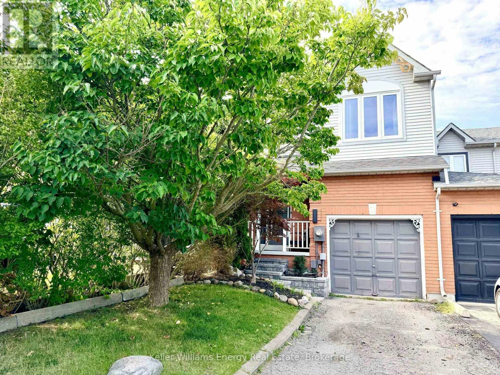 32 Trewin Lane, Clarington, ON, L1C 4W9