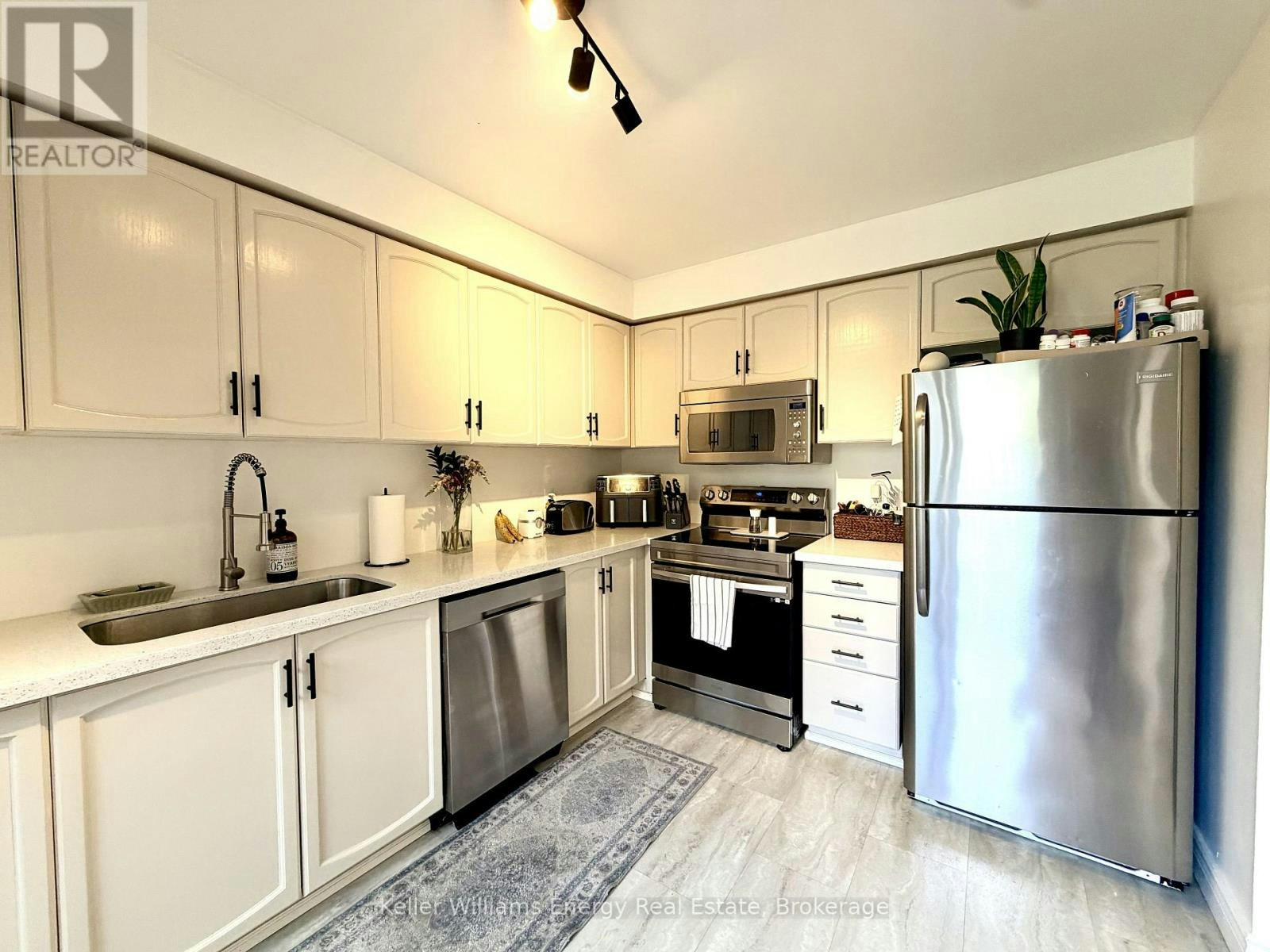 32 Trewin Lane, Clarington, ON, L1C 4W9 - 8