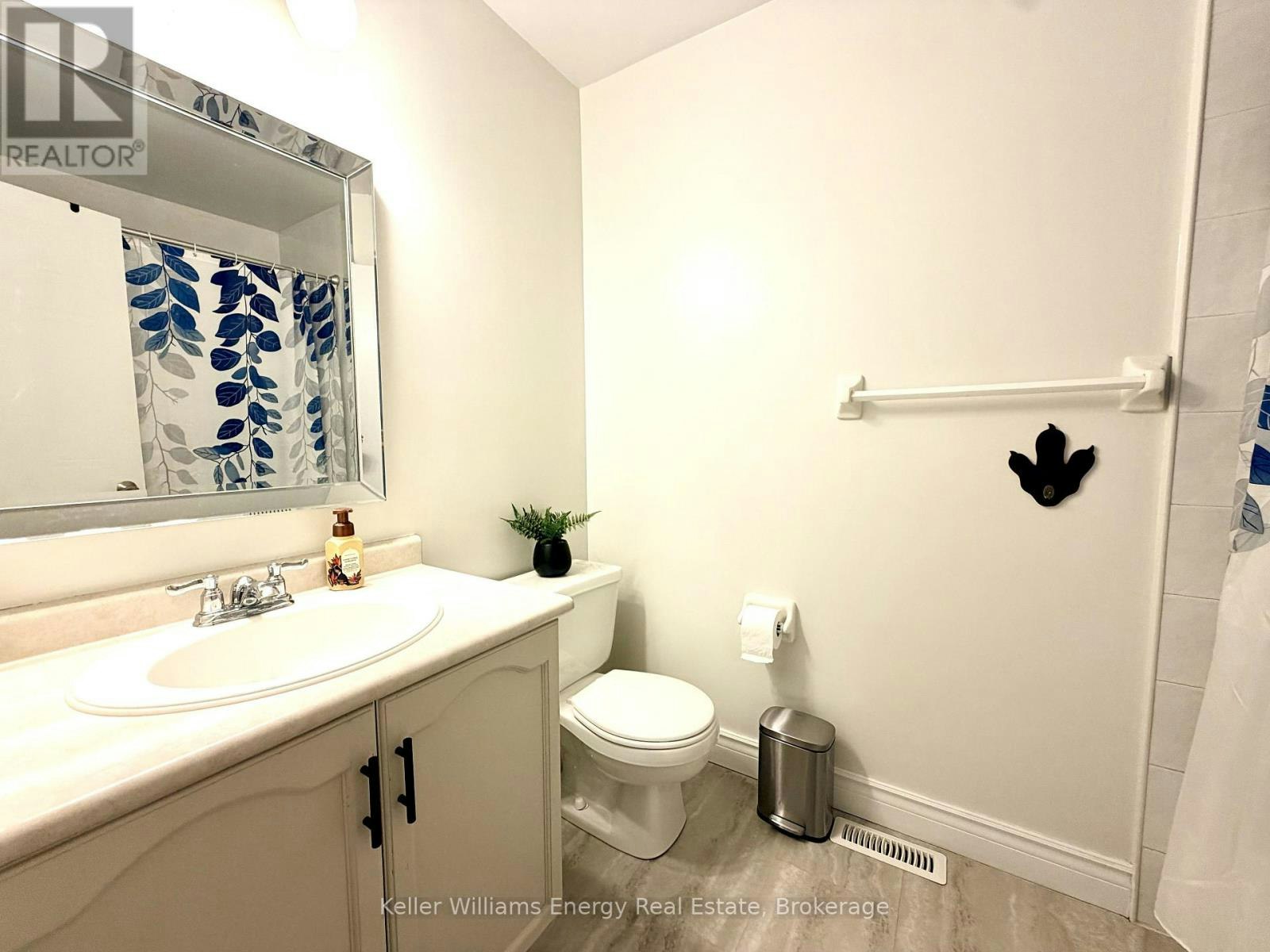 32 Trewin Lane, Clarington, ON, L1C 4W9 - 16