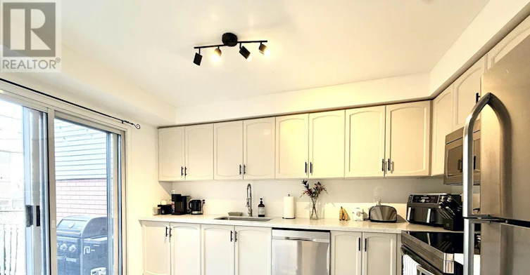 32 Trewin Lane, Clarington, ON, L1C 4W9 - 7