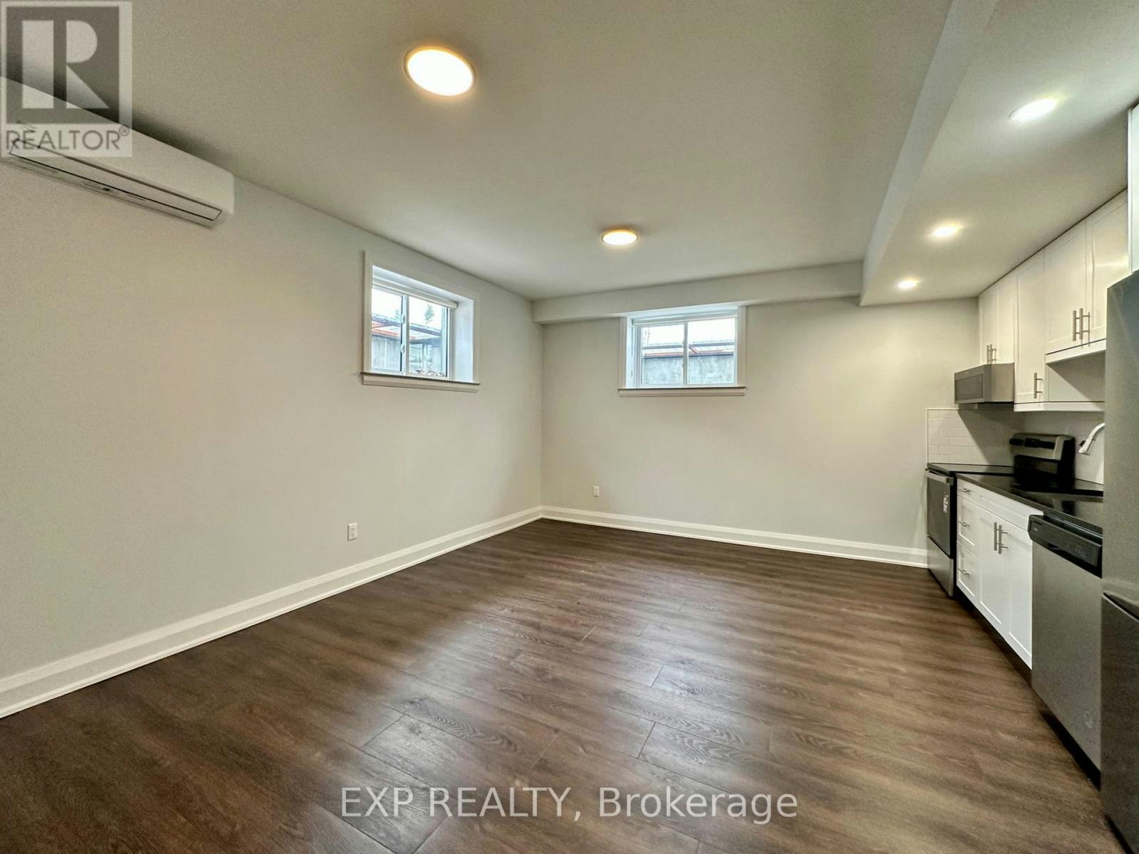 100-107 Mccurdy Drive, Ottawa, ON, K2L 2S7 - 5