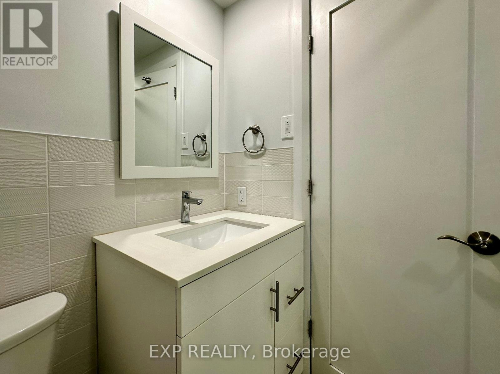 100-107 Mccurdy Drive, Ottawa, ON, K2L 2S7 - 9