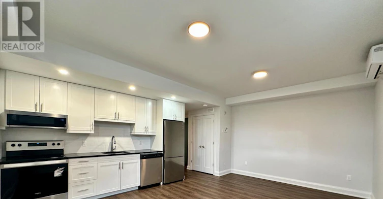 100-107 Mccurdy Drive, Ottawa, ON, K2L 2S7 - 3